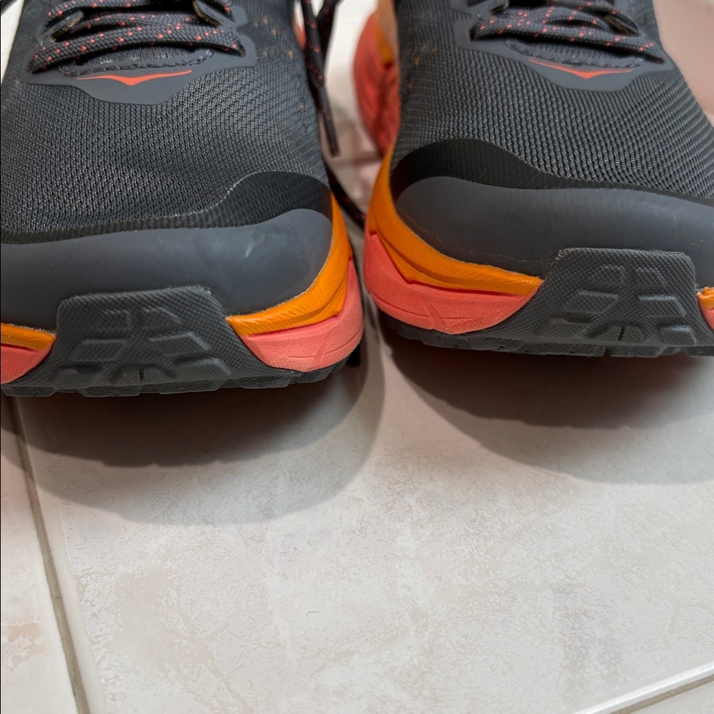 Hoka One One Challenger ATR 6 Gray and Orange Athletic Shoes size Women’s size 8 - Picture 11 of 11